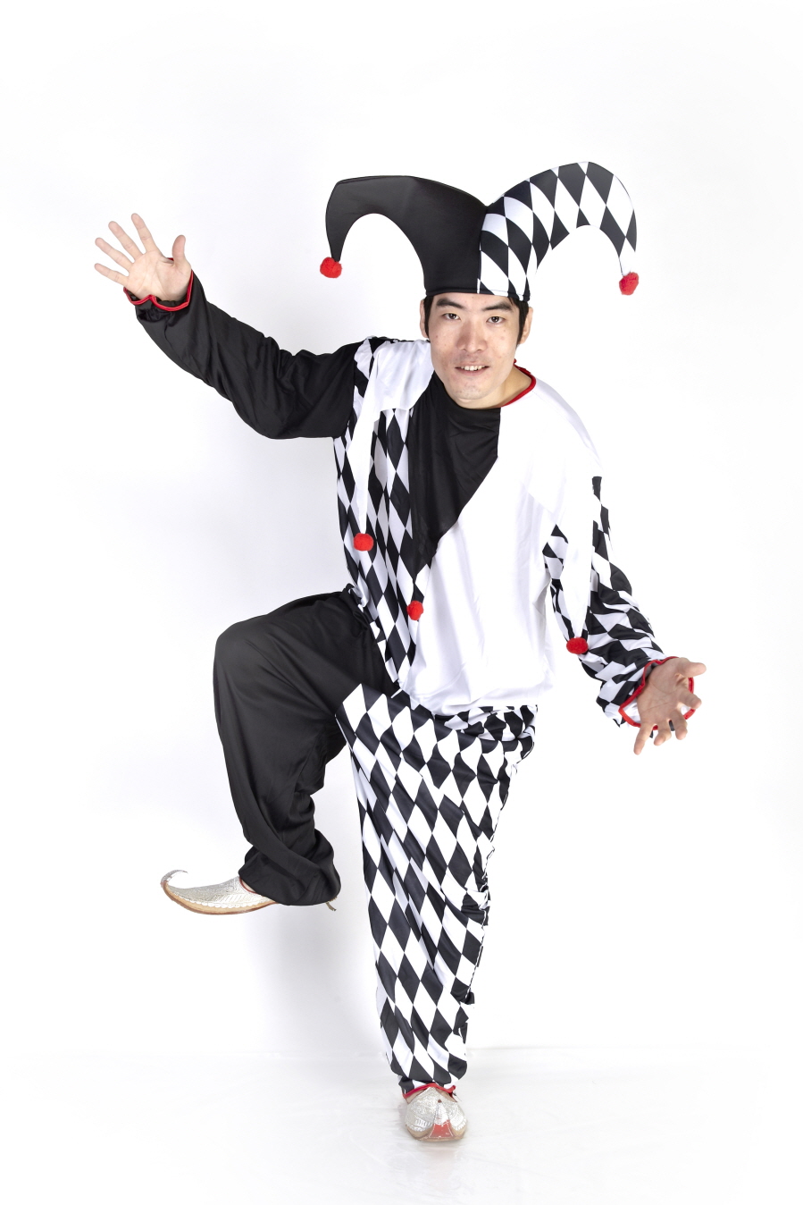 블랙엔화이트삐에로