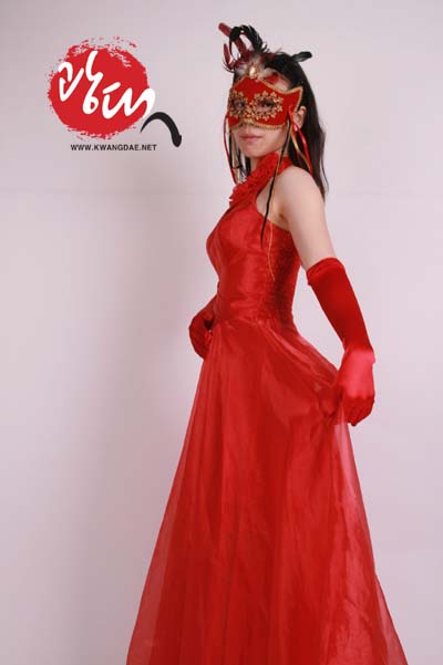 오페라 의상-레드