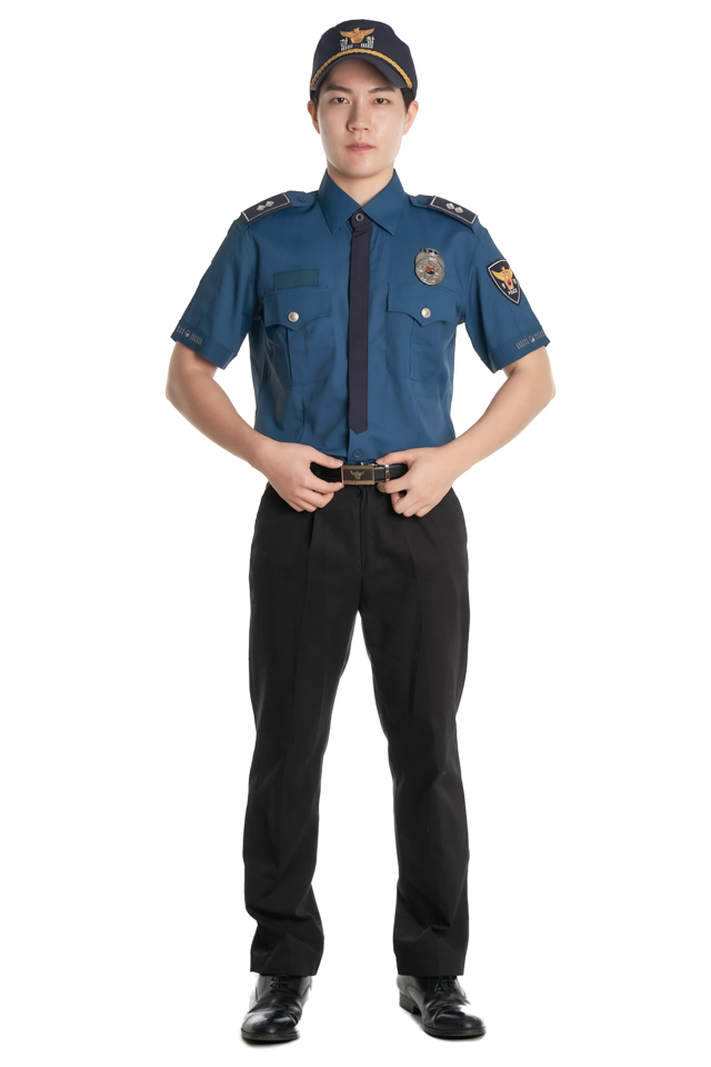 신형 경찰복-하복
